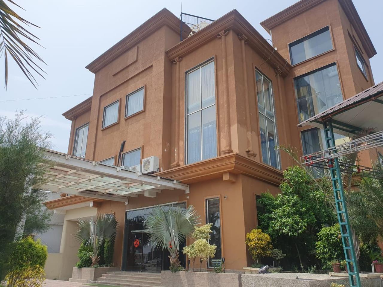 Akash Hotel Managed By Jk Hotels & Resorts Kathua Екстериор снимка